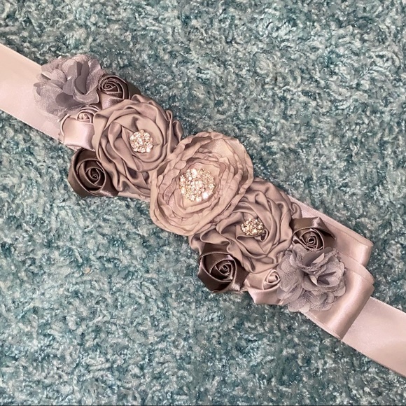 Other - ❣️Floral sash belt
